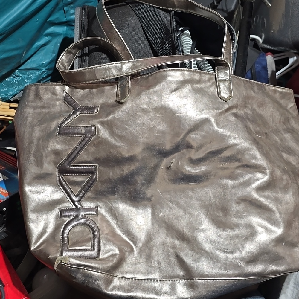 Coach Purses, Medium Small And Large - image 7